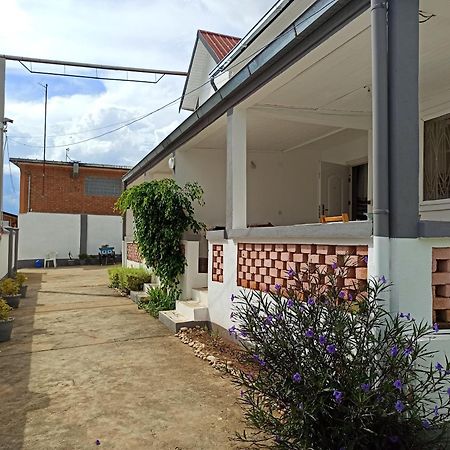Chez Jeanne Chambre D'Hote Antananarivo Dış mekan fotoğraf